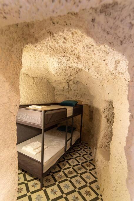 Cueva Con Jacuzzi A 20 Minutos De Valencia *