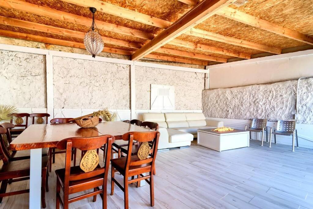 Cueva Con Jacuzzi A 20 Minutos De Valencia Hébergement de vacances Benaguacil